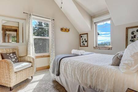 Cabin~Views~Heart Of Town~W&D~Fireplace~Kitchen Woodland Park Εξωτερικό φωτογραφία