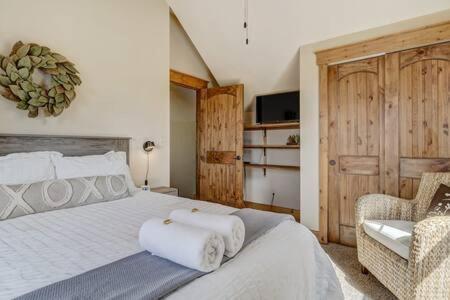 Cabin~Views~Heart Of Town~W&D~Fireplace~Kitchen Woodland Park Εξωτερικό φωτογραφία